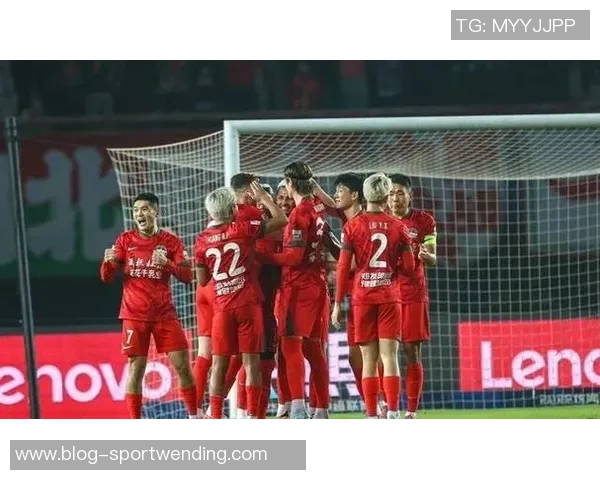 张瑷晖越位位置干扰防守打入生涯首球边裁果断判罚引发争议